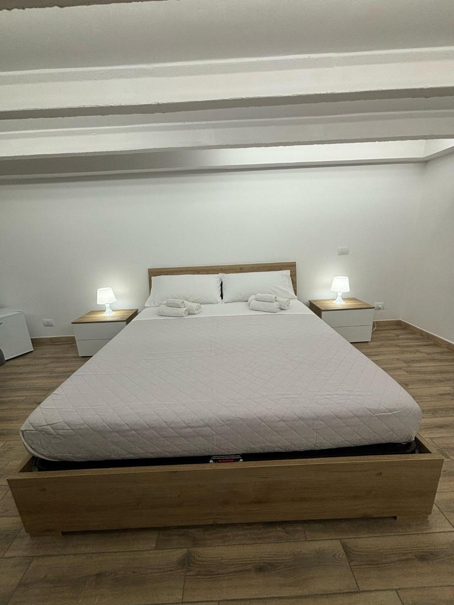 Carmen'S House Bed & Breakfast เน็ตตูโน ภายนอก รูปภาพ